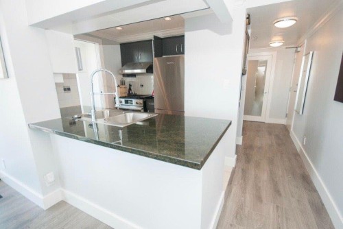 2206-1199 Marinaside Crescent, Vancouver, BC 