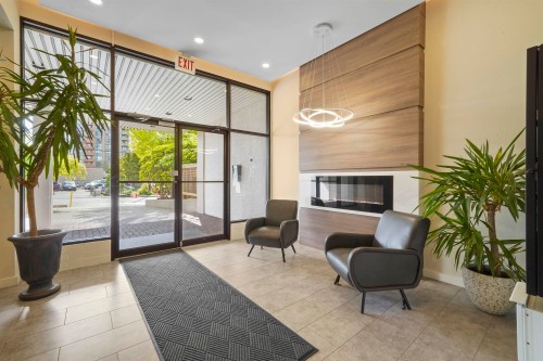 304-7235 Salisbury Avenue, Burnaby, BC 