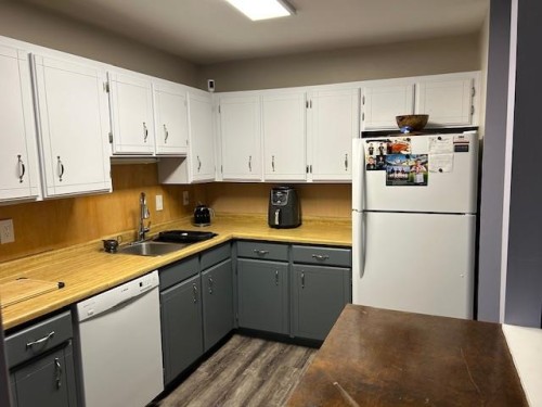 218-12170 222 Street, Maple Ridge, BC 