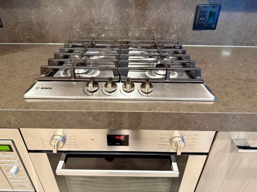 1505-6080 Mckay Avenue, Burnaby, BC 