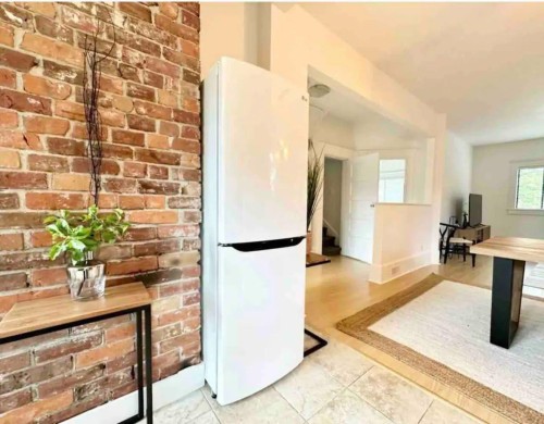 B-1549 Maple Street, Vancouver, BC 