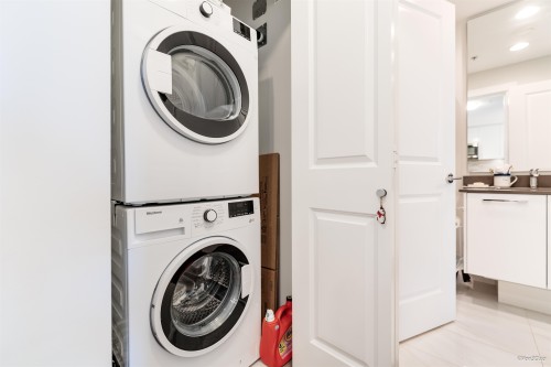 309-9551 Alexandra Road, Richmond, BC 