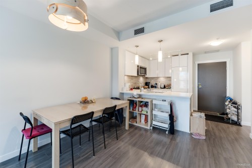 309-9551 Alexandra Road, Richmond, BC 