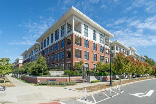 309-9551 Alexandra Road, Richmond, BC 