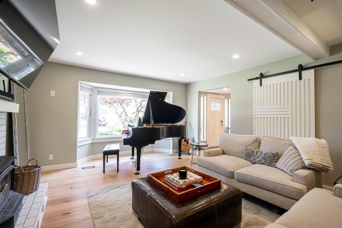 12523 Blackstock Street, Maple Ridge, BC 