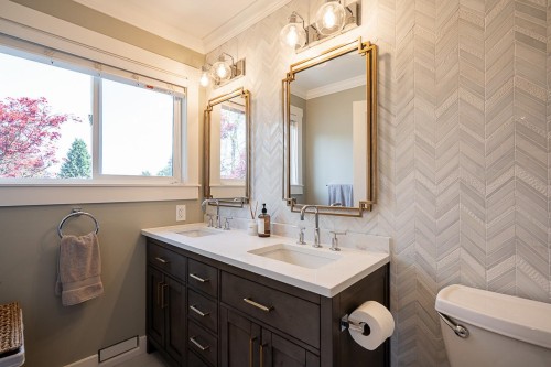 12523 Blackstock Street, Maple Ridge, BC 