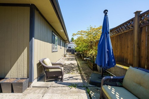 12523 Blackstock Street, Maple Ridge, BC 