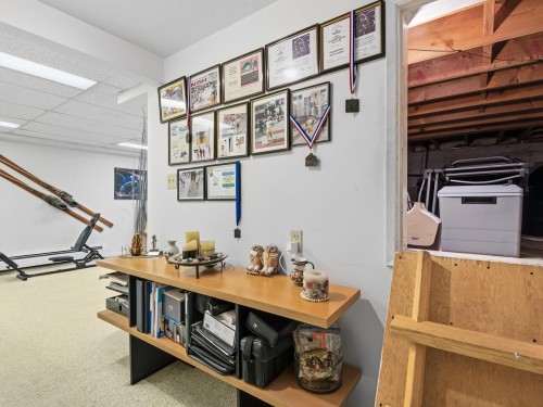 5104 Mckee Street, Burnaby, BC 