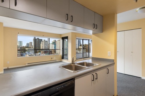 910-1060 Alberni Street, Vancouver, BC 