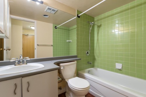 910-1060 Alberni Street, Vancouver, BC 