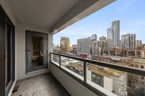 910-1060 Alberni Street, Vancouver, BC 