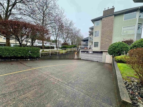 215-22514 116Th Avenue, Maple Ridge, BC 