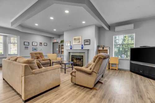 215-22514 116Th Avenue, Maple Ridge, BC 