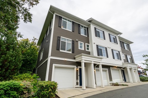 142-1220 Rocklin Street, Coquitlam, BC 
