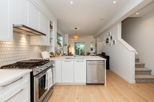 142-1220 Rocklin Street, Coquitlam, BC 