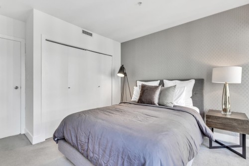 2205-1111 Alberni Street, Vancouver, BC 