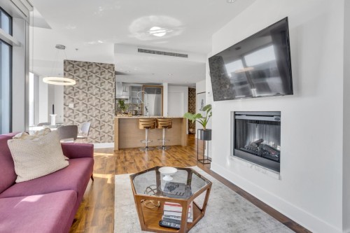 2205-1111 Alberni Street, Vancouver, BC 