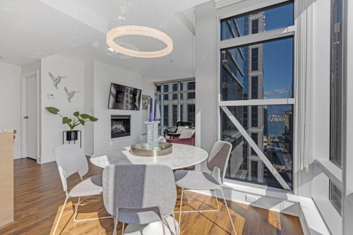 2205-1111 Alberni Street, Vancouver, BC 