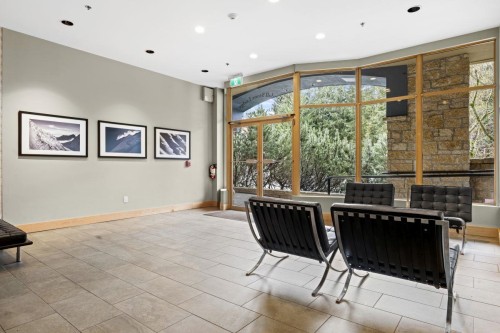 204-4338 Main (Week 6) Street, Whistler, BC 