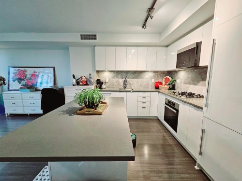 307-3699 Sexsmith Road, Richmond, BC 