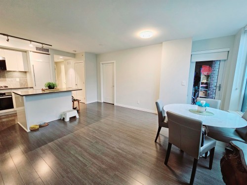 307-3699 Sexsmith Road, Richmond, BC 