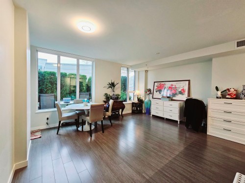 307-3699 Sexsmith Road, Richmond, BC 