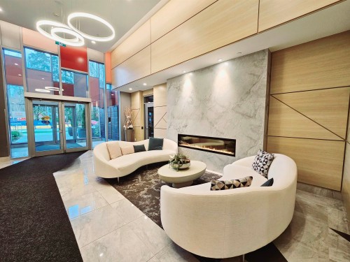 307-3699 Sexsmith Road, Richmond, BC 