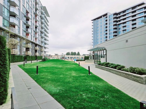 307-3699 Sexsmith Road, Richmond, BC 