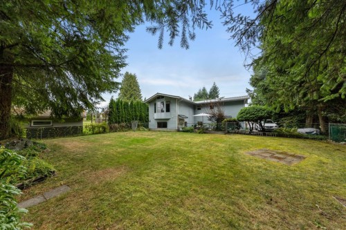674 Blue Mountain Street, Coquitlam, BC 