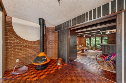 674 Blue Mountain Street, Coquitlam, BC 