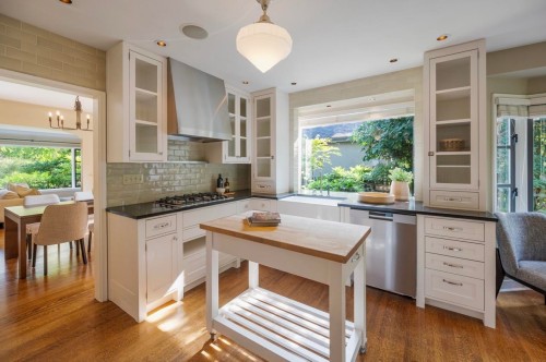 2533 Wallace Crescent, Vancouver, BC 