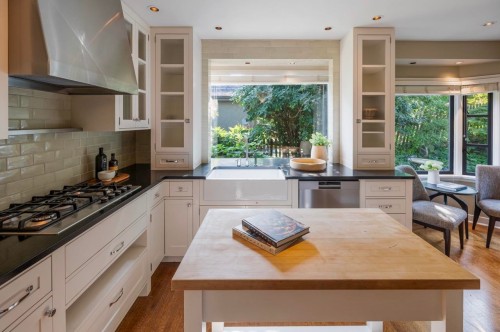 2533 Wallace Crescent, Vancouver, BC 