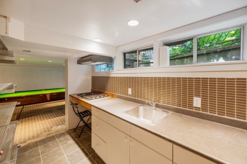 2533 Wallace Crescent, Vancouver, BC 