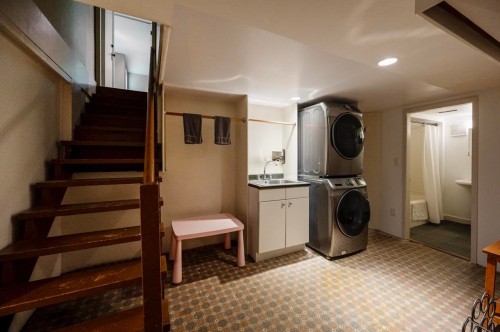 2533 Wallace Crescent, Vancouver, BC 