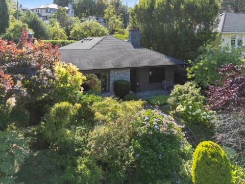 2533 Wallace Crescent, Vancouver, BC 