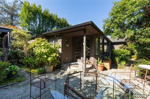 2533 Wallace Crescent, Vancouver, BC 
