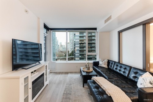 912-68 Smithe Street, Vancouver, BC 