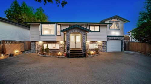 21124 Glenwood Avenue, Maple Ridge, BC 