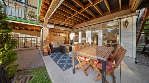 21124 Glenwood Avenue, Maple Ridge, BC 