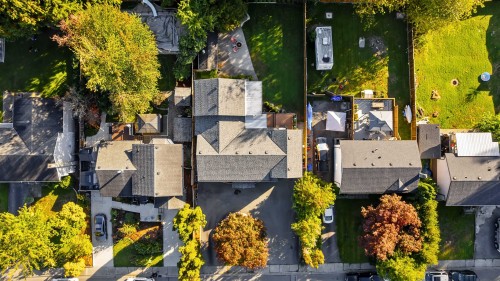 21124 Glenwood Avenue, Maple Ridge, BC 