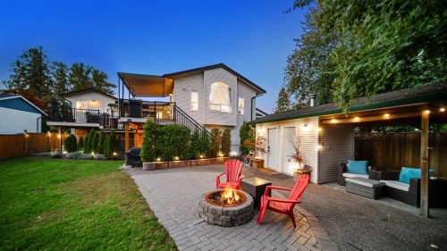 21124 Glenwood Avenue, Maple Ridge, BC 