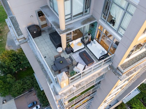 2301-280 Ross Drive, New Westminster, BC 