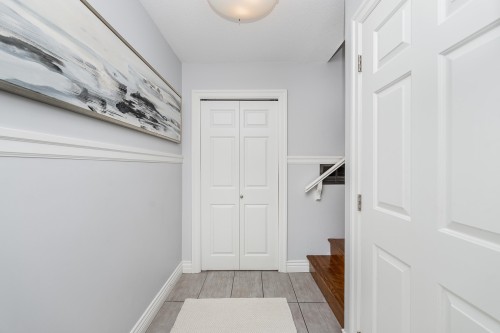 4-181 Ravine Drive, Port Moody, BC 