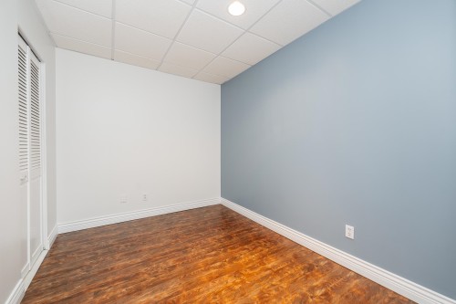 4-181 Ravine Drive, Port Moody, BC 