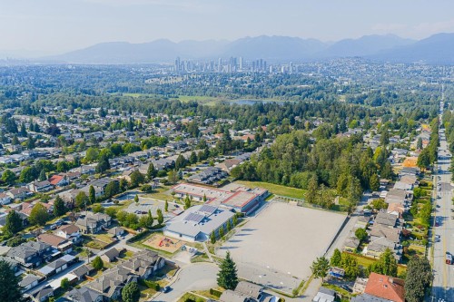 6544 Elwell Street, Burnaby, BC 