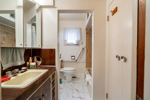 6544 Elwell Street, Burnaby, BC 