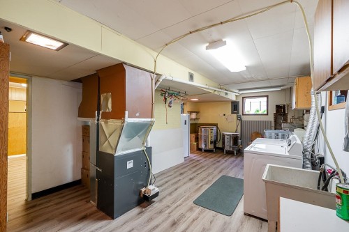 6544 Elwell Street, Burnaby, BC 