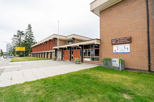 6544 Elwell Street, Burnaby, BC 