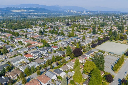 6544 Elwell Street, Burnaby, BC 