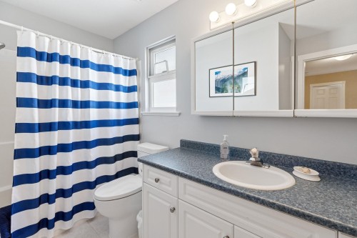 2172 Parkway Boulevard, Coquitlam, BC 